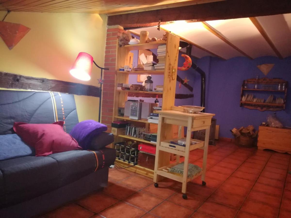 Casa Valentina Y La Buhardilla Apartman Salvacanete Kültér fotó